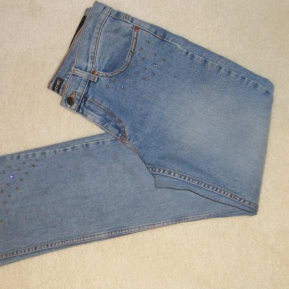 BB 2500 BeBe (S 6 Long) Distress Spandex   Denim (Boot Leg) - Picture 16 of 16